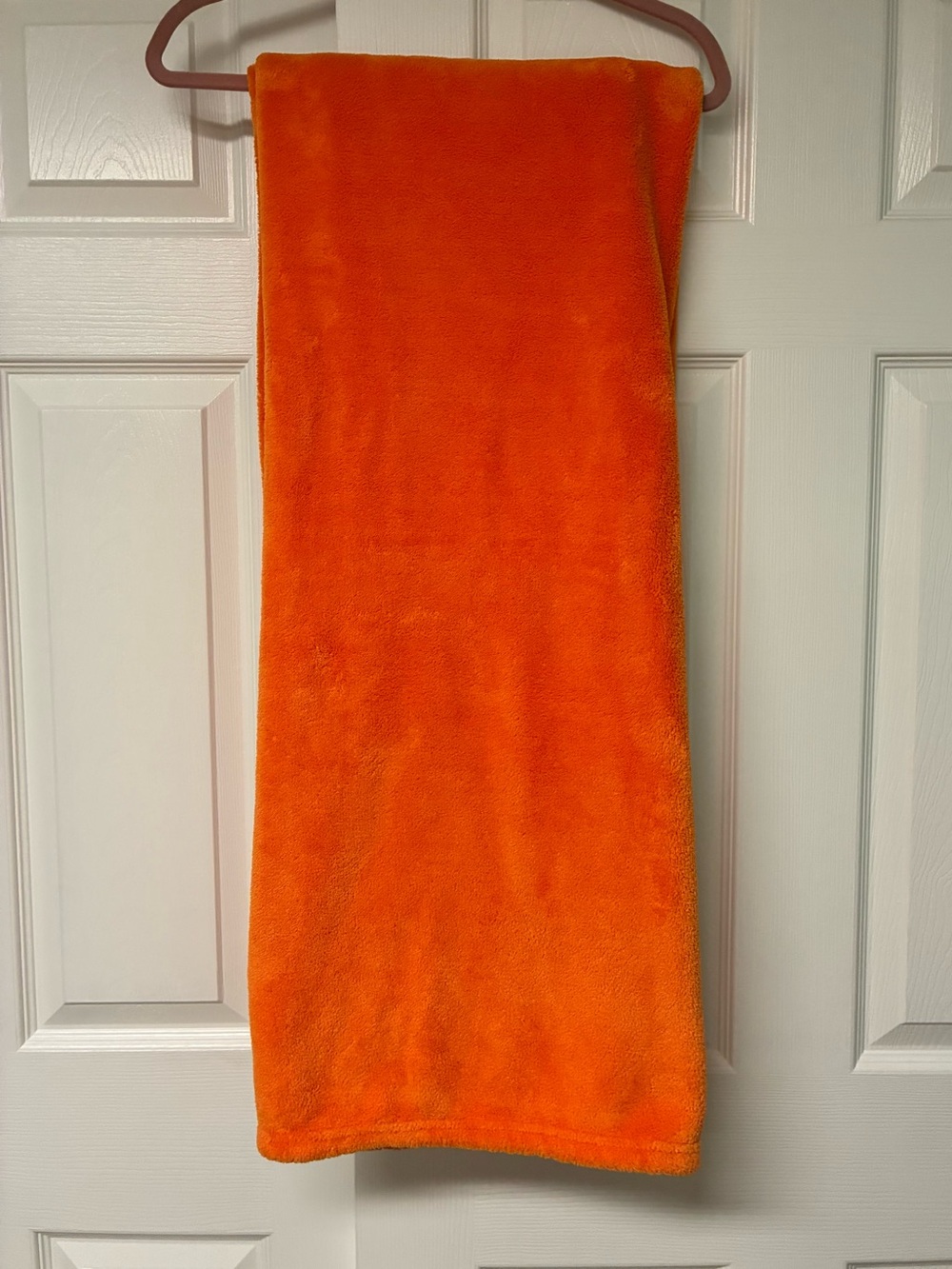 Fleece reversible throw blanket 50x60, Orange, used once.